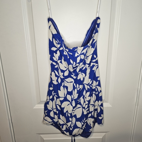 Lulus Blue White Floral Ruched Halter Mini Dress Resort Summer L Summer Party - Picture 4 of 10
